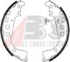 TOYOT 0449552020 Brake Shoe Set